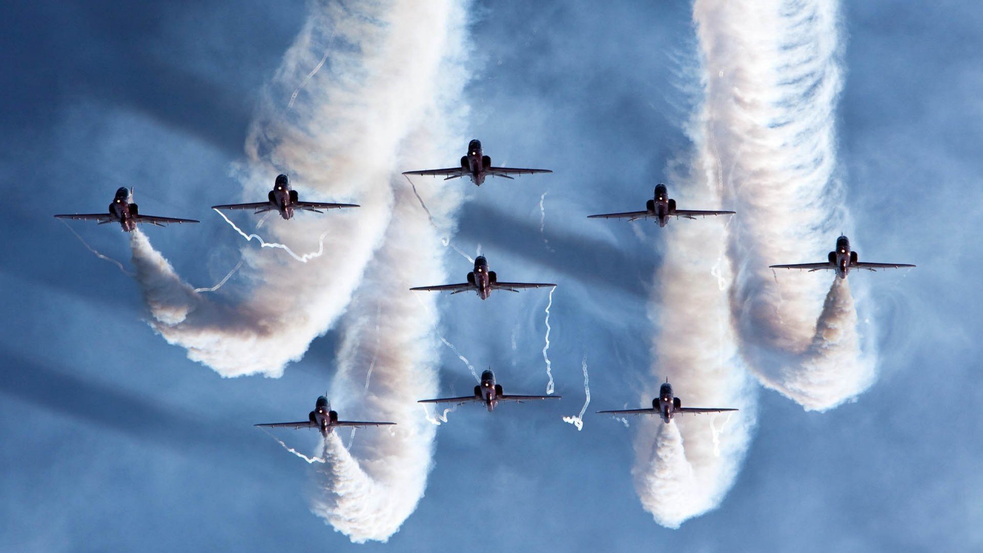 哥伦比亚传统马术赛事“Sinjska Alka”在2024年成功举办，吸引众多观众参与。